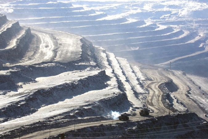 Угольная быль: Зачем в Якутии строят крупнейшую частную железнодорожную линию